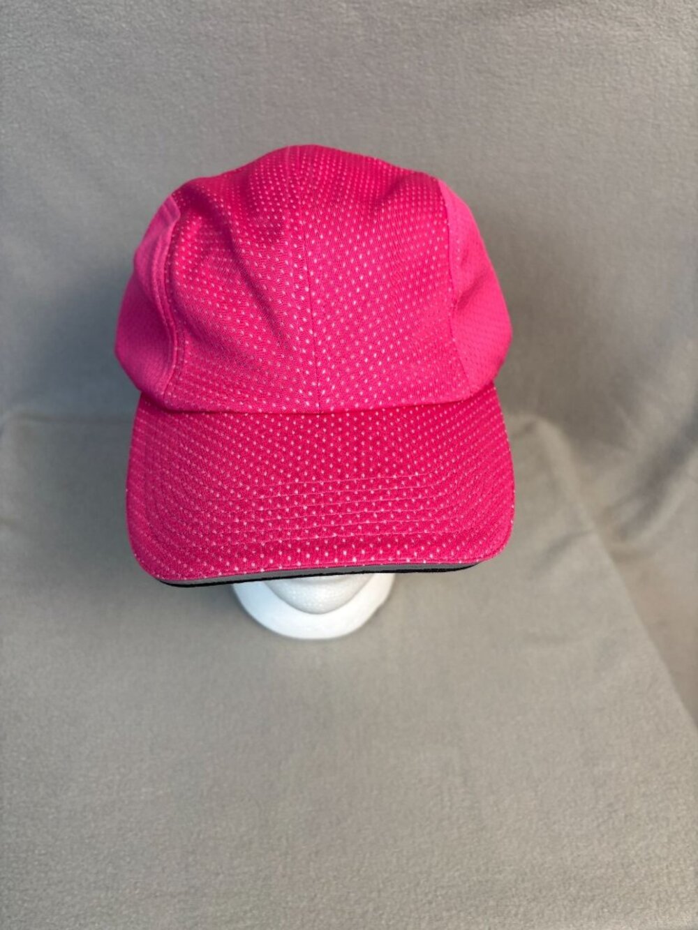 Tough Outfitters  Women's Running Cap Outdoor Adjustable Pink One Size NWT's.